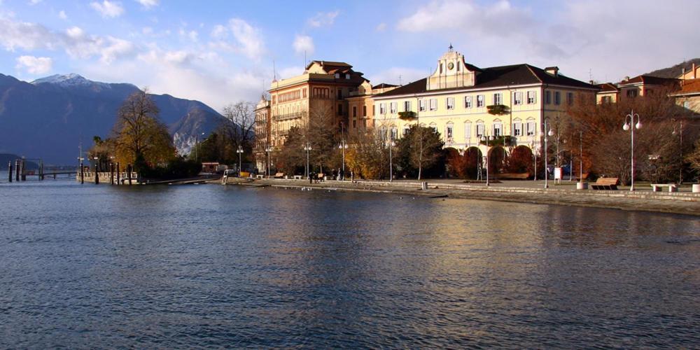 Casa Vacanze La Formica Verbania Exteriör bild