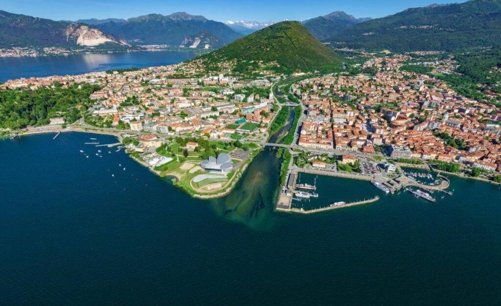 Casa Vacanze La Formica Verbania Exteriör bild