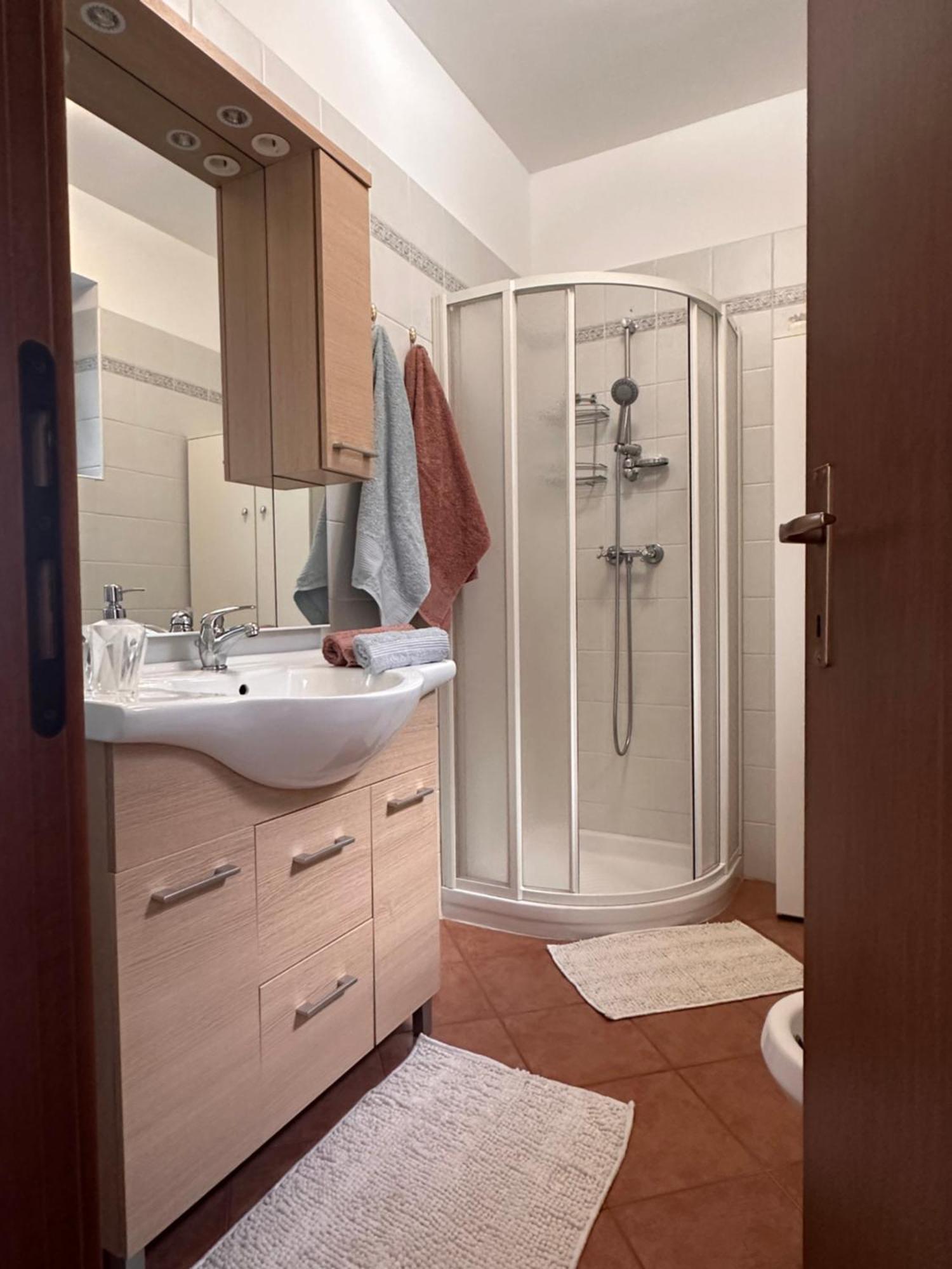 Casa Vacanze La Formica Verbania Exteriör bild
